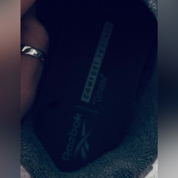 Reebok Gray and White Sneakers - Picture 5 of 5